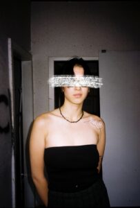 subversiv süßmaus on a picture with a white line going across the eyes